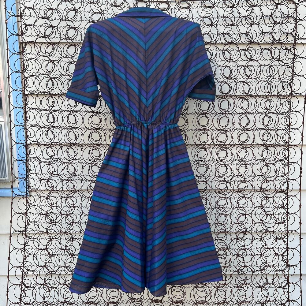 Vintage 80s American Shirt Dress striped V chevron blue gray - Picture 2 of 6